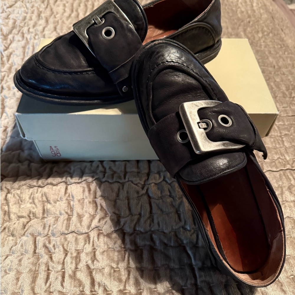 AS 98 loafer